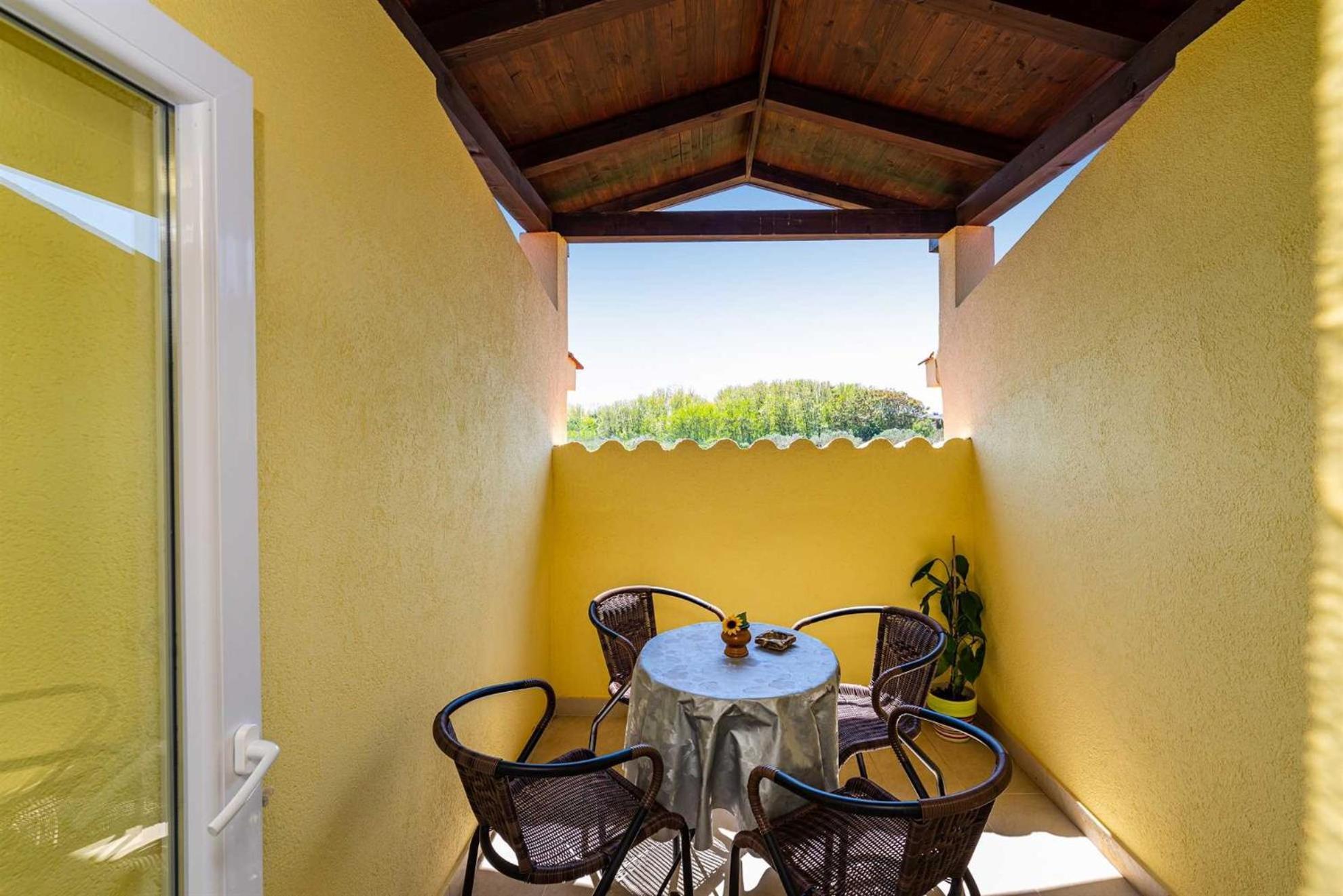 Apartment House Simoni With Pool, Zadar County 普利拉卡 外观 照片