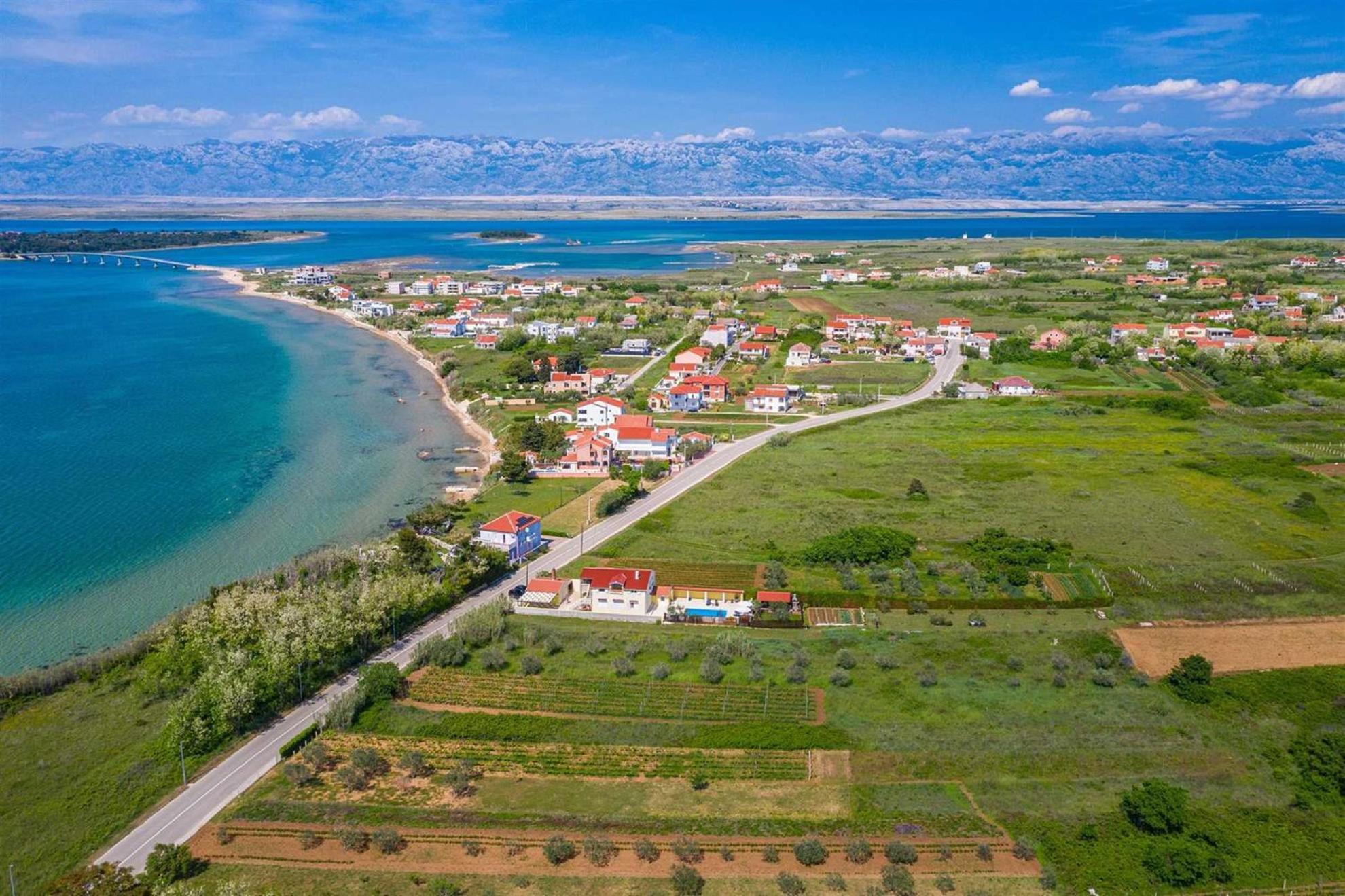 Apartment House Simoni With Pool, Zadar County 普利拉卡 外观 照片